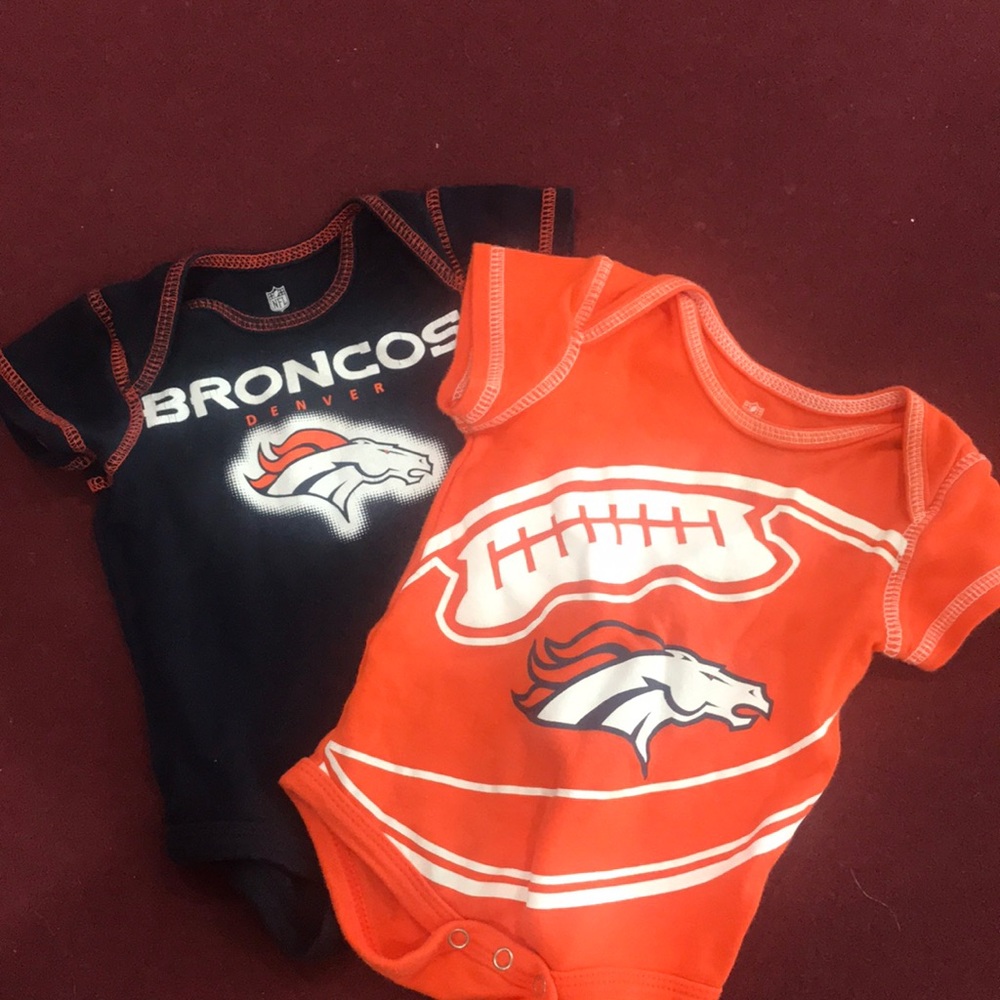 (2) onesies - Denver Broncos